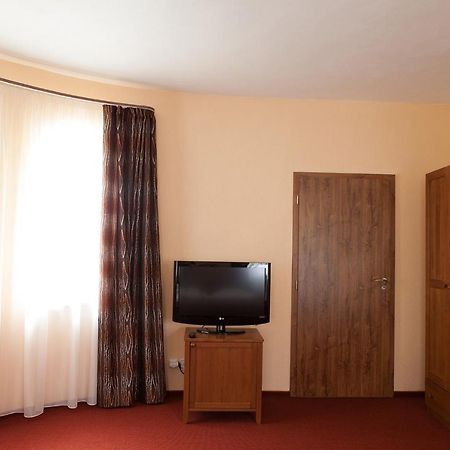 Villa Golf Sliač Extérieur photo