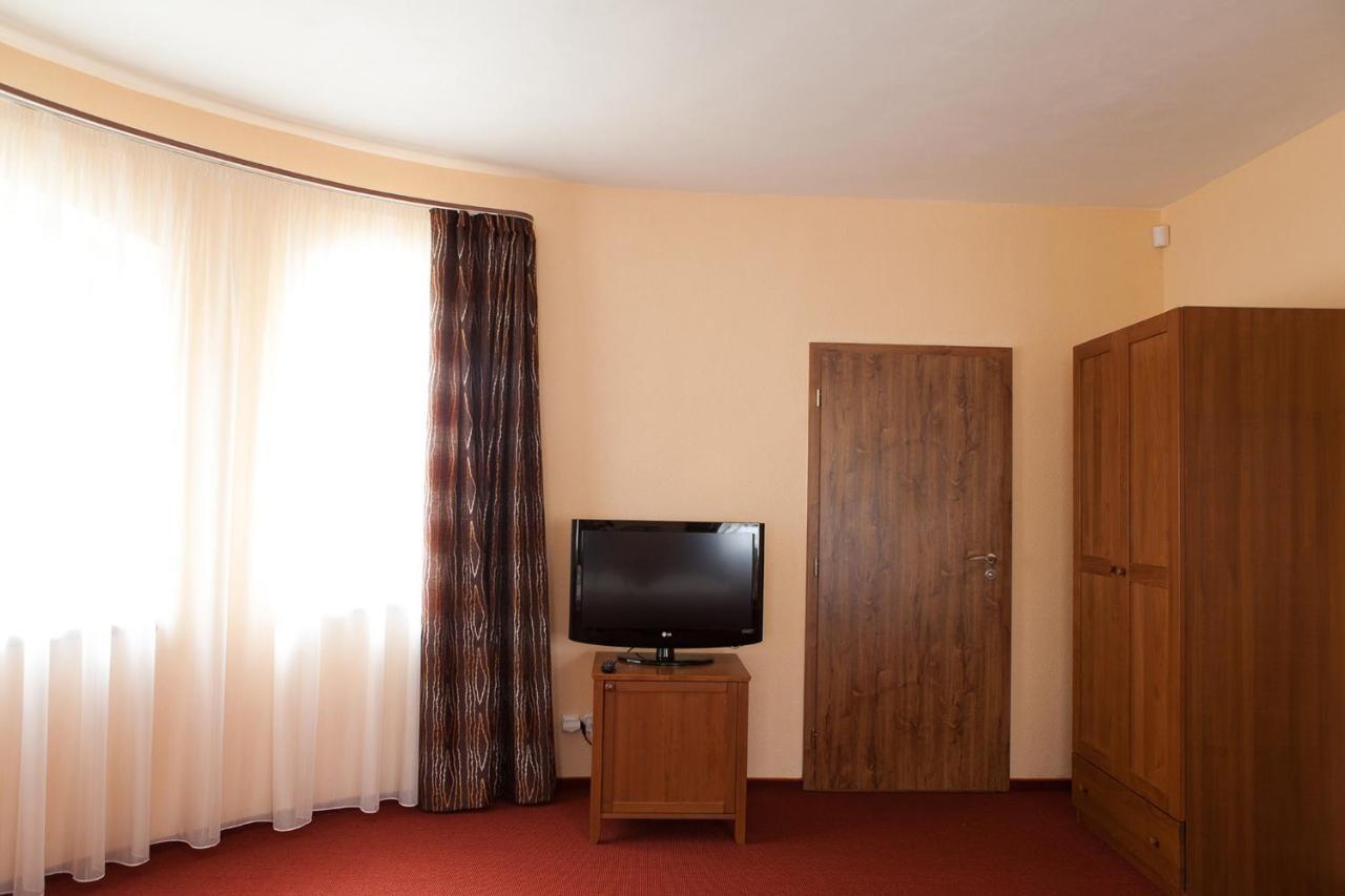 Villa Golf Sliač Extérieur photo